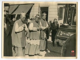 Fotografía del entierro del Cardenal Cagliero (Roma)